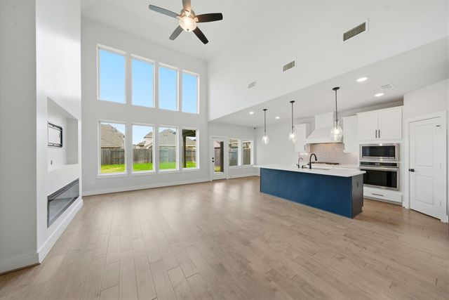 8815 Morning Glow Drive, Missouri City, TX 77459