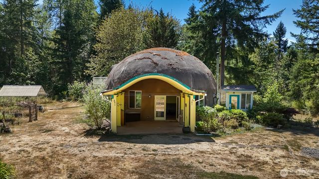 14831 Rainier View Drive SE, Yelm, WA 98597