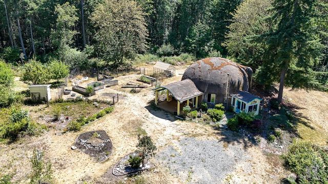 14831 Rainier View Drive SE, Yelm, WA 98597