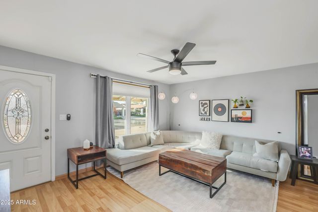 1700 W PAMPA Avenue, Mesa, AZ 85202