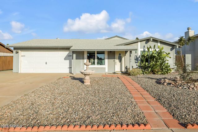 1700 W PAMPA Avenue, Mesa, AZ 85202