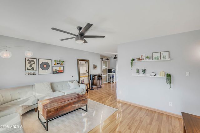 1700 W PAMPA Avenue, Mesa, AZ 85202