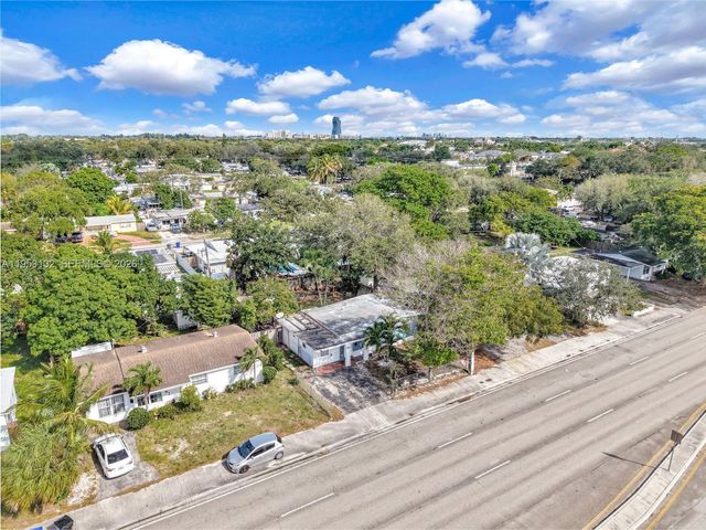 6629 Sheridan St, Hollywood, FL 33024