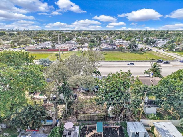 6629 Sheridan St, Hollywood, FL 33024