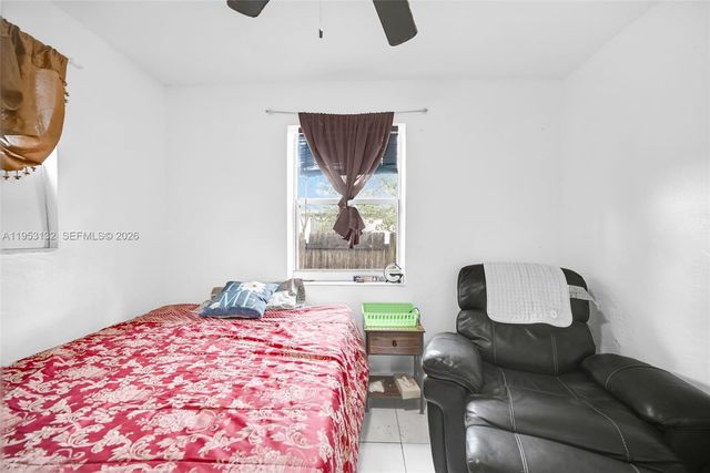 6629 Sheridan St, Hollywood, FL 33024