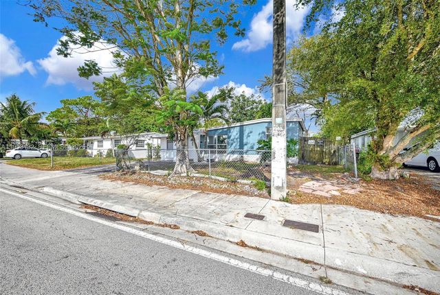 6629 Sheridan St, Hollywood, FL 33024