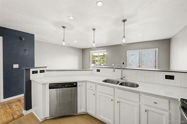 2147 E 103rd Avenue, Denver, CO 80229
