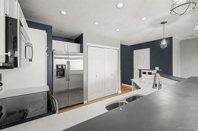 2147 E 103rd Avenue, Denver, CO 80229