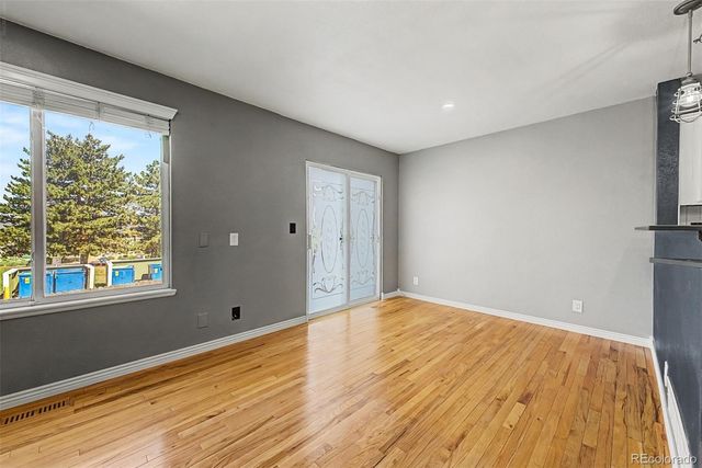 2147 E 103rd Avenue, Denver, CO 80229