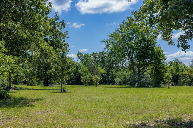 6724 Atakapan Trail, Bedias, TX 77831