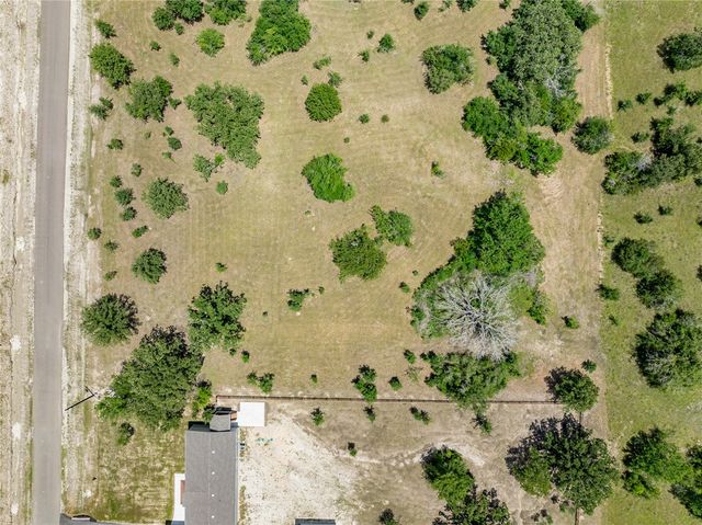 6724 Atakapan Trail, Bedias, TX 77831
