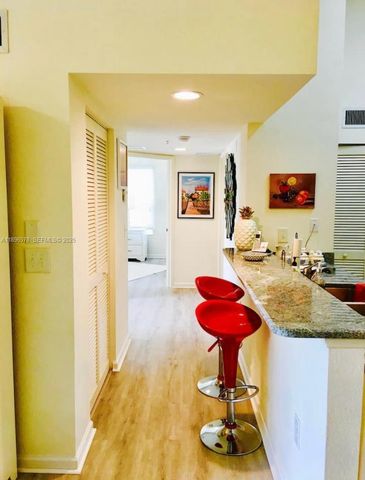 4105 Residence Drive 117, Fort Myers, FL 33901