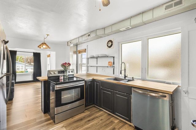 420 Gannon Avenue, Madison, WI 53714