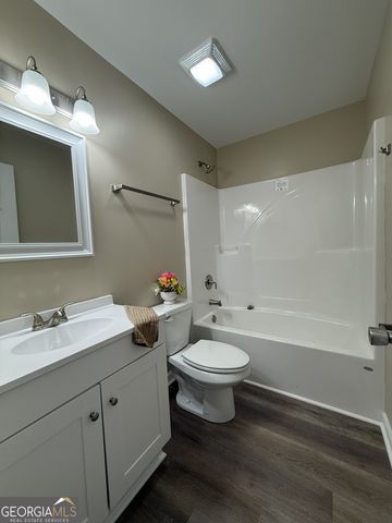 210 Charlotte Circle, Statham, GA 30666