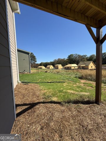 210 Charlotte Circle, Statham, GA 30666