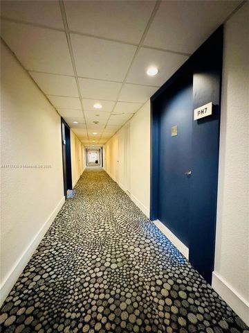 1000 West Ave PH-07, Miami Beach, FL 33139