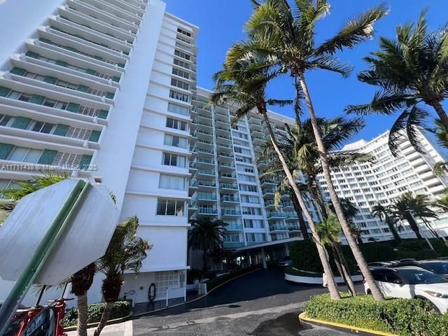 1000 West Ave PH-07, Miami Beach, FL 33139