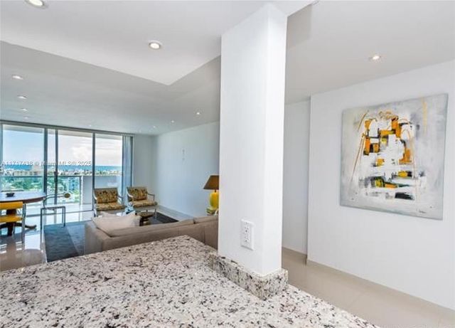 1000 West Ave PH-07, Miami Beach, FL 33139