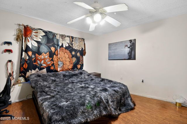 804 Ivy Court, Jackson, NJ 08527