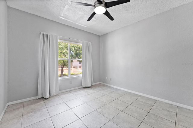 603 ARBOR LAKE LN, Tampa, FL 33602