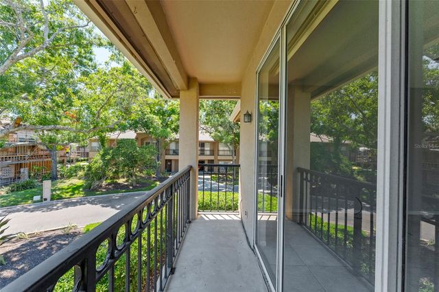 603 ARBOR LAKE LN, Tampa, FL 33602