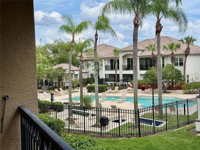 603 ARBOR LAKE LN, Tampa, FL 33602