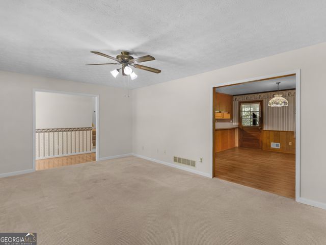 125 Valley Hill Road, Stockbridge, GA 30281