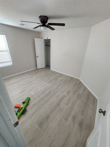 18419 Cobalt Cove Ln, Hockley, TX 77447