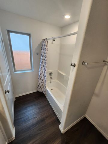 18419 Cobalt Cove Ln, Hockley, TX 77447