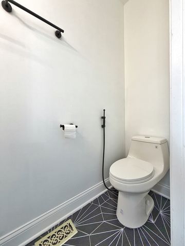 1404 Waterside Drive, Bolingbrook, IL 60490