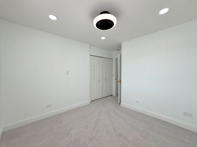 1404 Waterside Drive, Bolingbrook, IL 60490