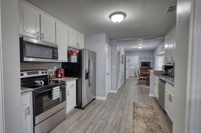 513 Cody Lane, Mcdonough, GA 30252