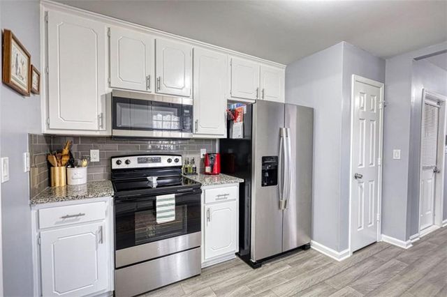 513 Cody Lane, Mcdonough, GA 30252