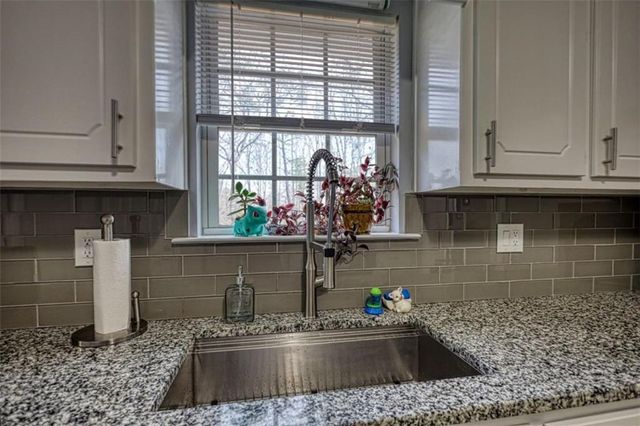 513 Cody Lane, Mcdonough, GA 30252