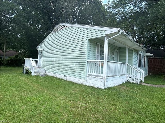 4114 Roanoke AVE, Newport News, VA 23607