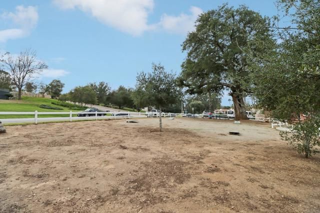 15696 Davis Cup Lane, Ramona, CA 92065