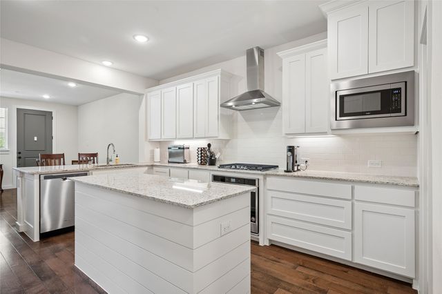 536 Ballustrade Drive, Irving, TX 75039