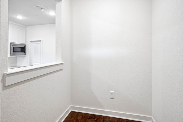 536 Ballustrade Drive, Irving, TX 75039