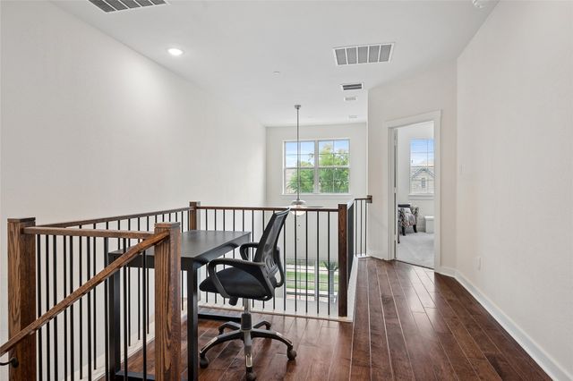 536 Ballustrade Drive, Irving, TX 75039