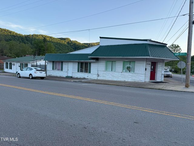 201 South 5th Street, Big Stone Gap, VA 24219