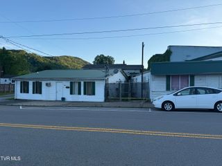 201 South 5th Street, Big Stone Gap, VA 24219