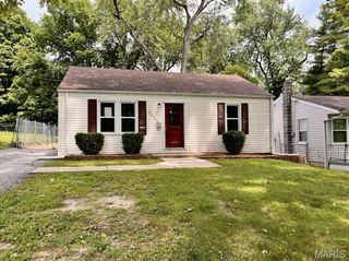 3222 W Tennyson Avenue, St Louis, MO 63114