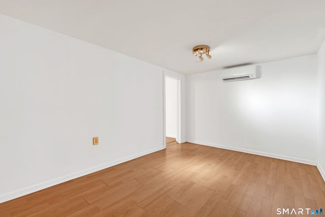 15 Shannon Lane, Groton, CT 06340