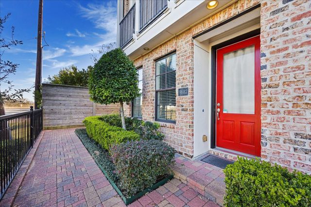 9682 Knight Road, Houston, TX 77045