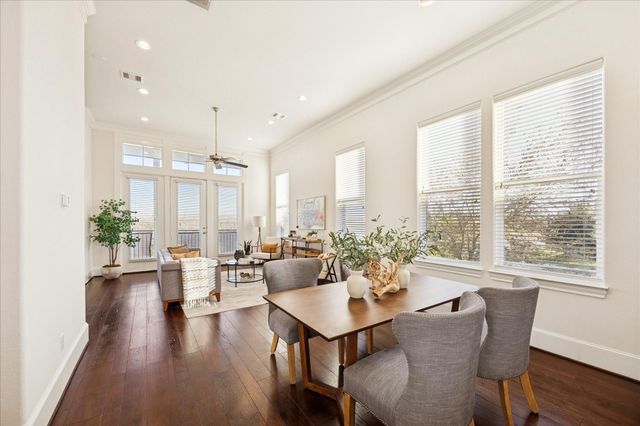 9682 Knight Road, Houston, TX 77045