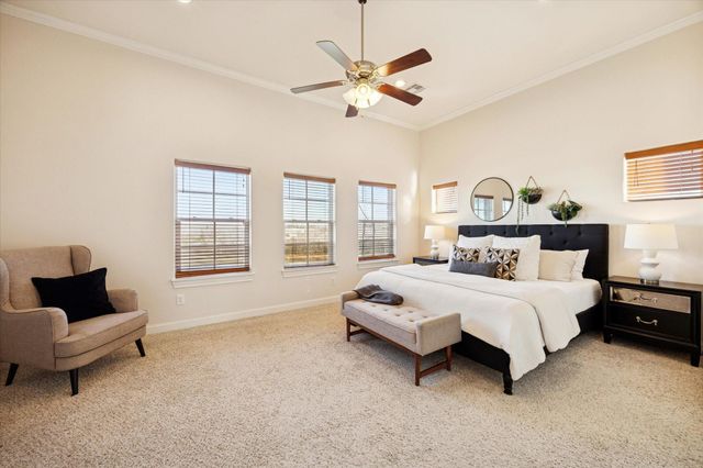 9682 Knight Road, Houston, TX 77045