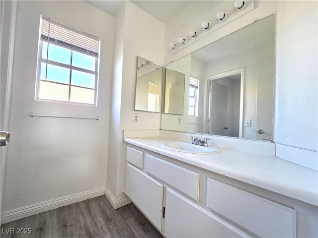 1840 Turtlerock Street, Las Vegas, NV 89142