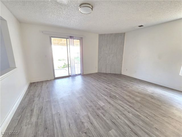 1840 Turtlerock Street, Las Vegas, NV 89142