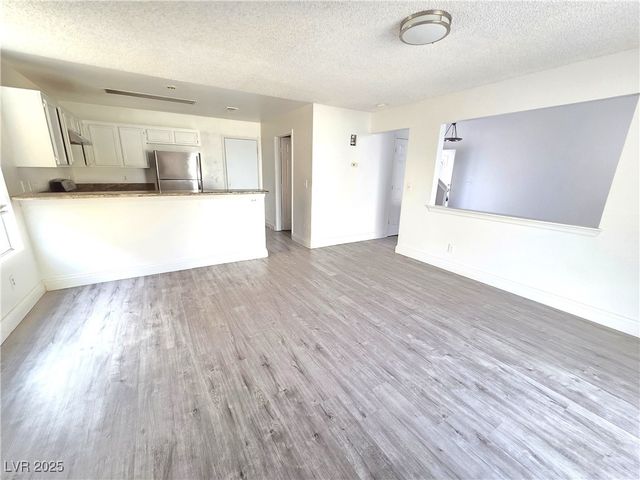 1840 Turtlerock Street, Las Vegas, NV 89142