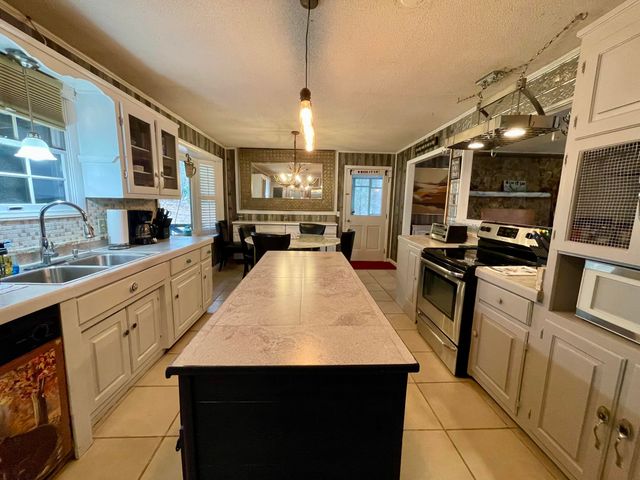 1522 Turkey Creek Road, Tellico Plains, TN 37385